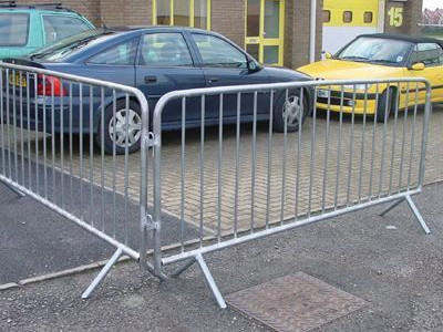 Crowd Barriers - Fixed Peg Feet. H1100 x L2580mm. Pack of 25