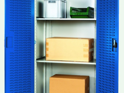 Heavy Duty Cupboard w 4 Shelves & Perfo Doors. W1050 x H2000 x D650mm