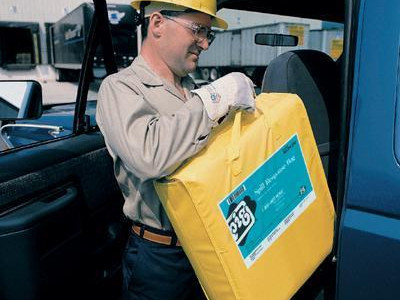 Spill Response Kit Universal Vehicle. 520 x 430 x 150mm. 34.7L Absorp Cap. Pig