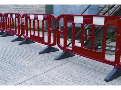 Titan Barrier. H1000 x L2000mm