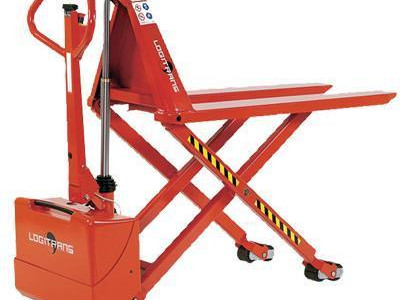 Pallet Truck - Manual High Lift. 1500kg Capacity. Width over Forks: 680mm