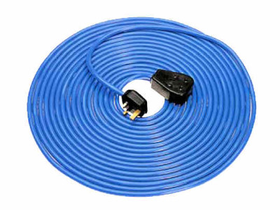 Extension Leads-Defender. 240V. 16A Current.