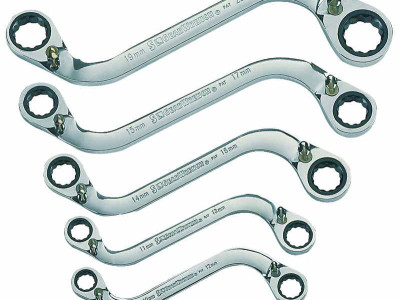 S-Shape Ratchet Ring Wrench Set 4pc 38 x 716