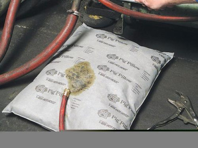 Absorbent Pillow Haz Mat Large. H50 x W430 x L410mm 38L Capacity. Pig (Pk of 10)