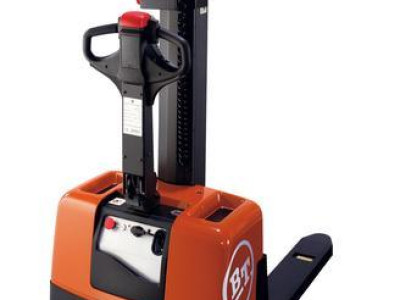 Stacker - Electric BT (Toyota.) Forks W550 x L1680mm. Lift Height 1580mm