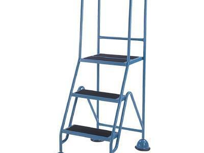 5 Step Platform Mobile Step. Anti-Slip Treads - Red